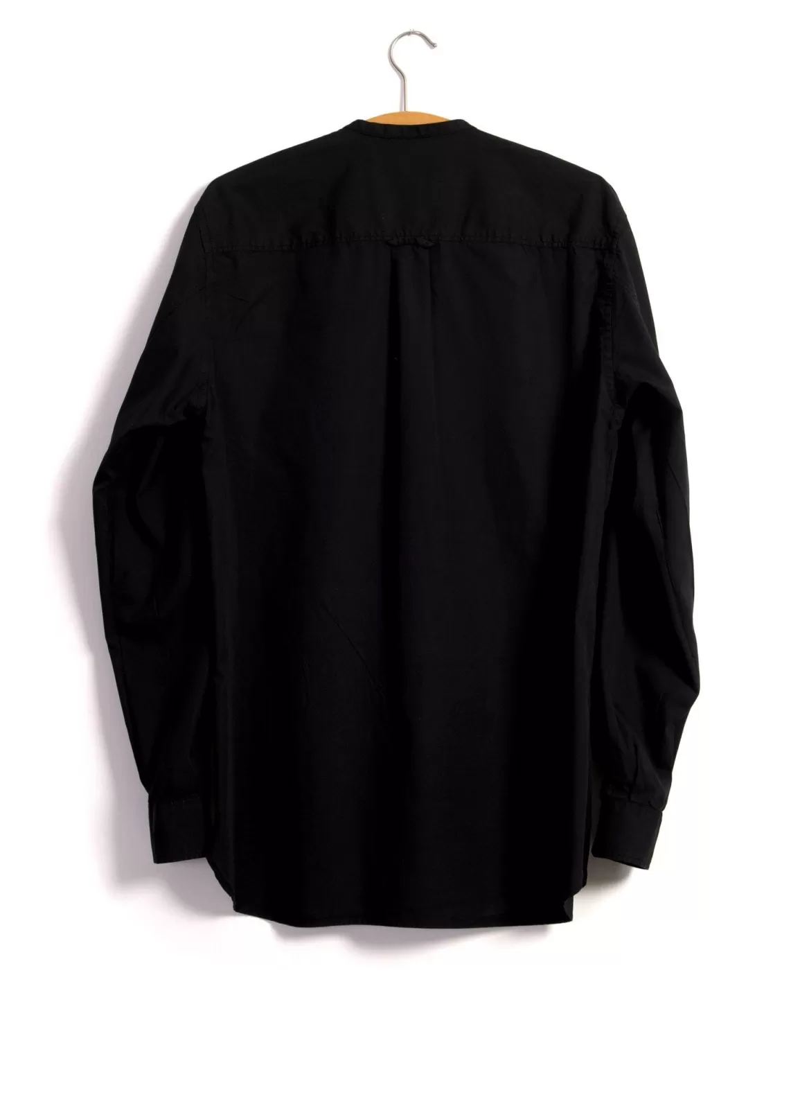 Fashion Arthur | Collarless Pull-On Shirt | Black Shirts