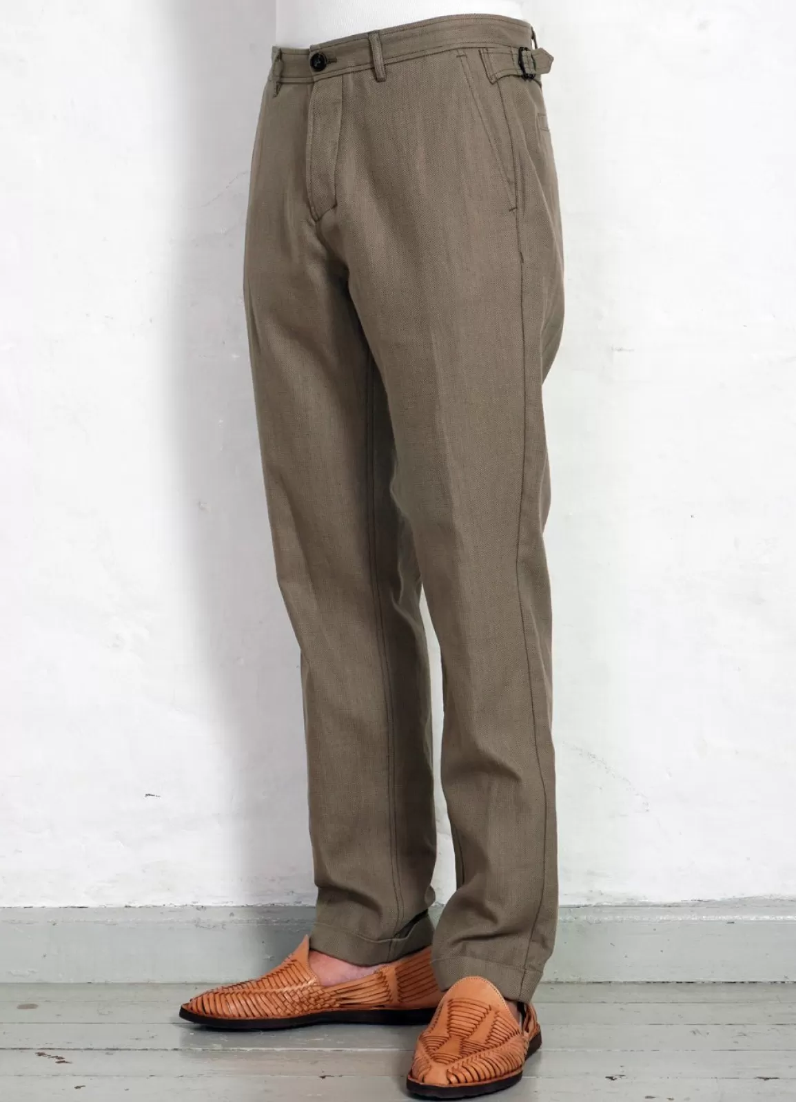 Flash Sale Finn | Side Buckle Regular Trousers | Bay Leaf Suiting