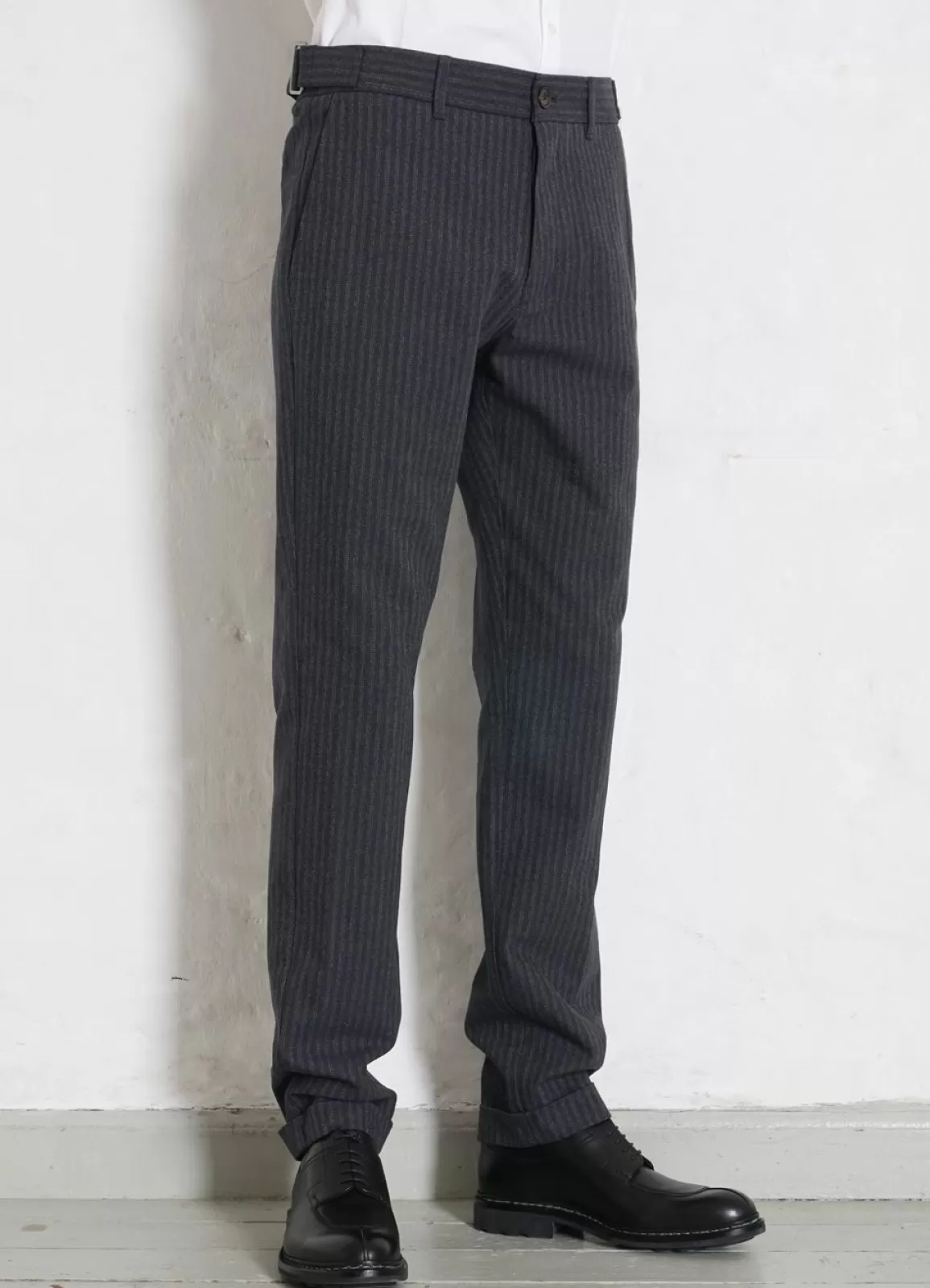 Online Finn | Side Buckle Regular Trousers | Grey Pin Suiting