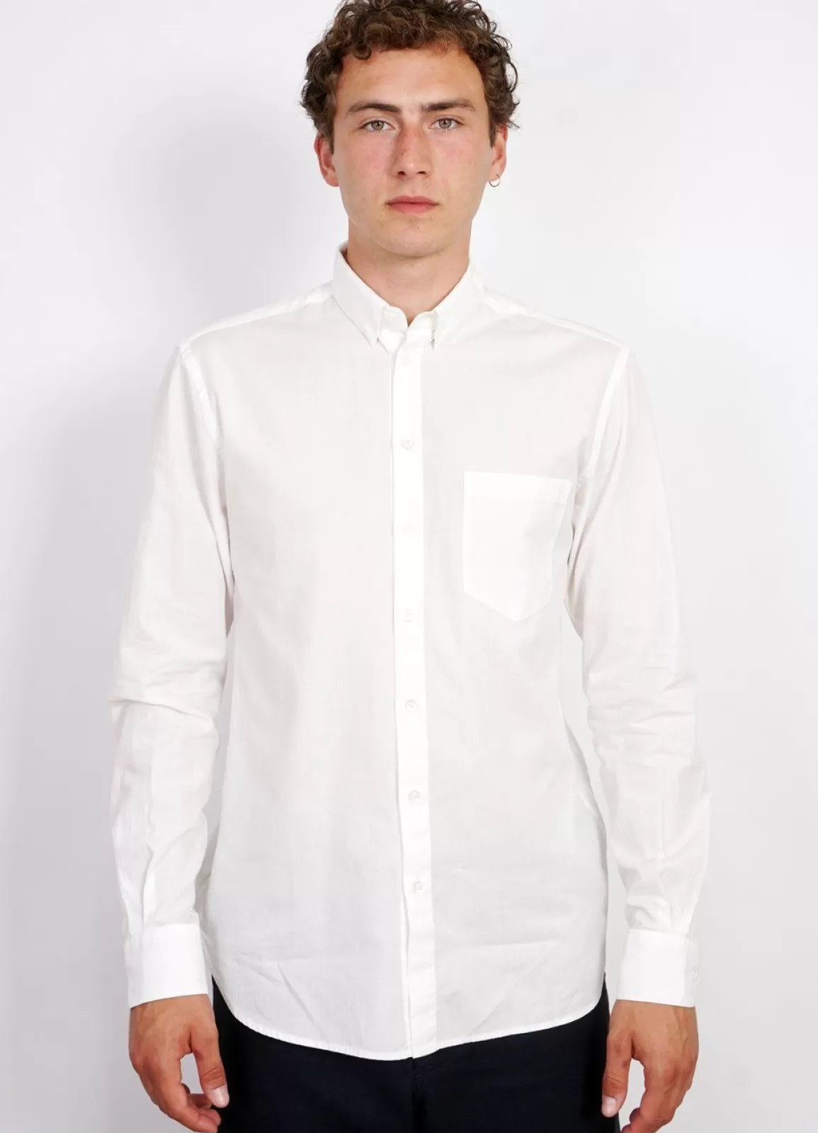 Hot Haakon | Hidden Button Down Herringbone Shirt | White Shirts