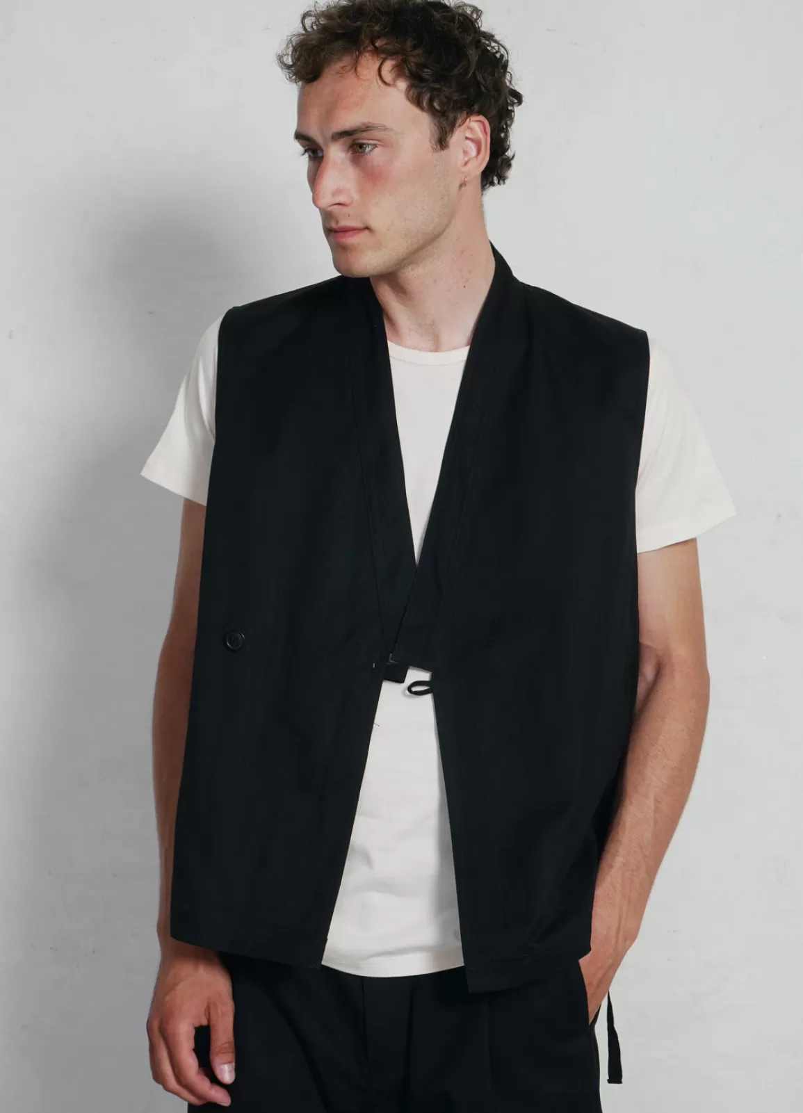 Online Hauk | Eastern Waistcoat | Raven Waistcoats