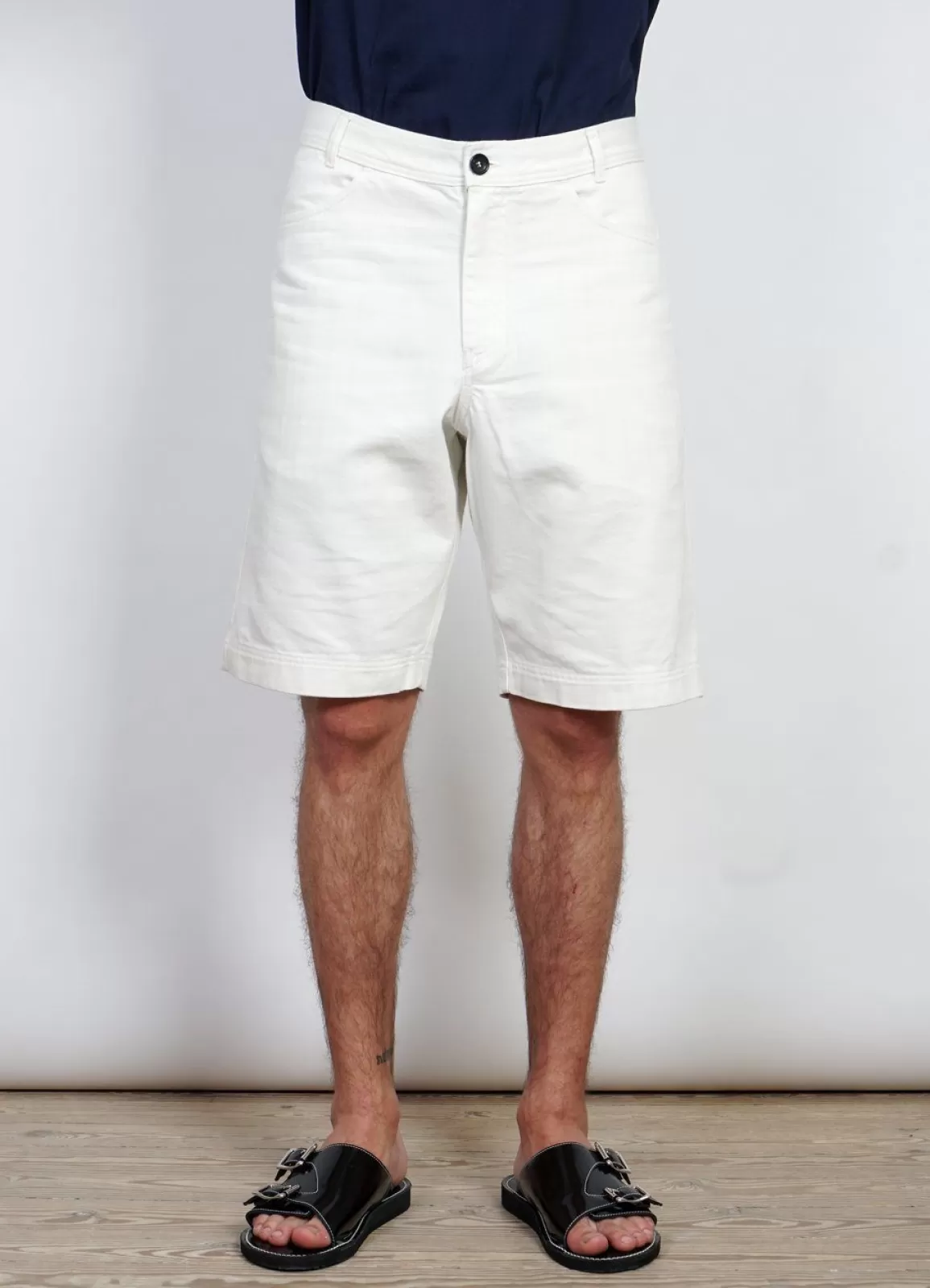 Outlet Lenny | Casual Work Shorts | Ecru Trousers