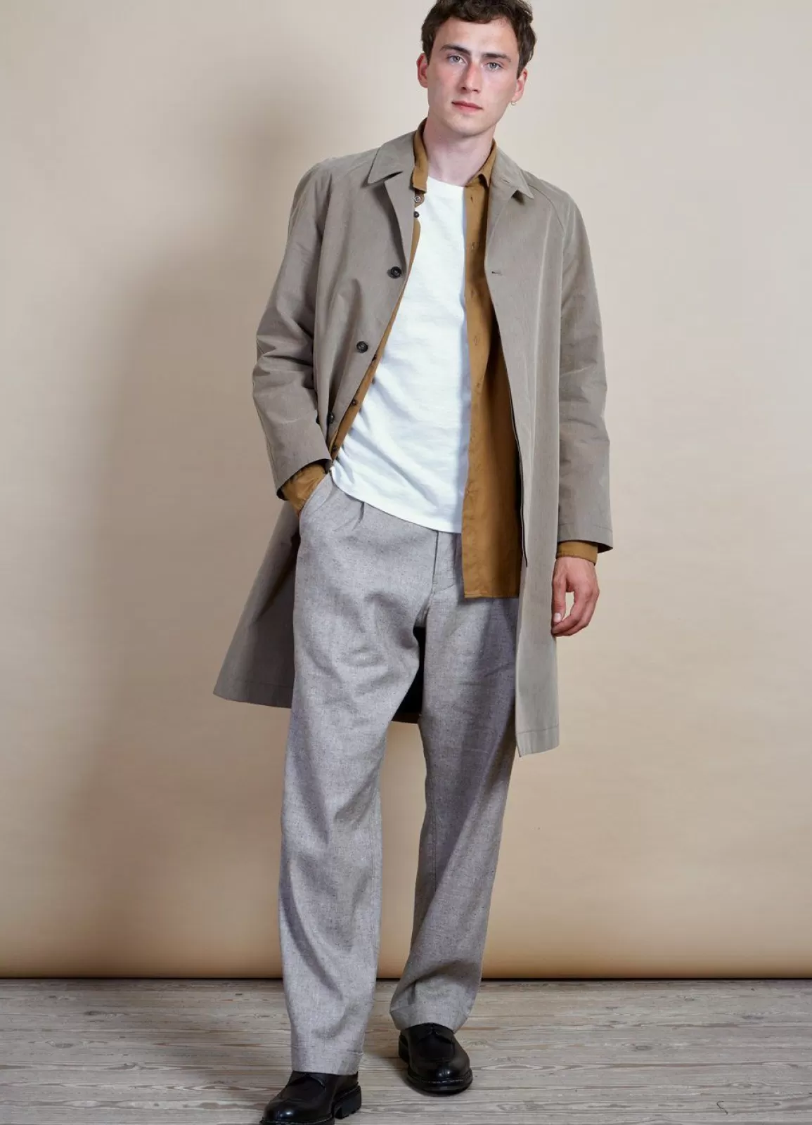 Outlet Morten | Long Windbreaker Coat | Cardboard Jacket & Coats