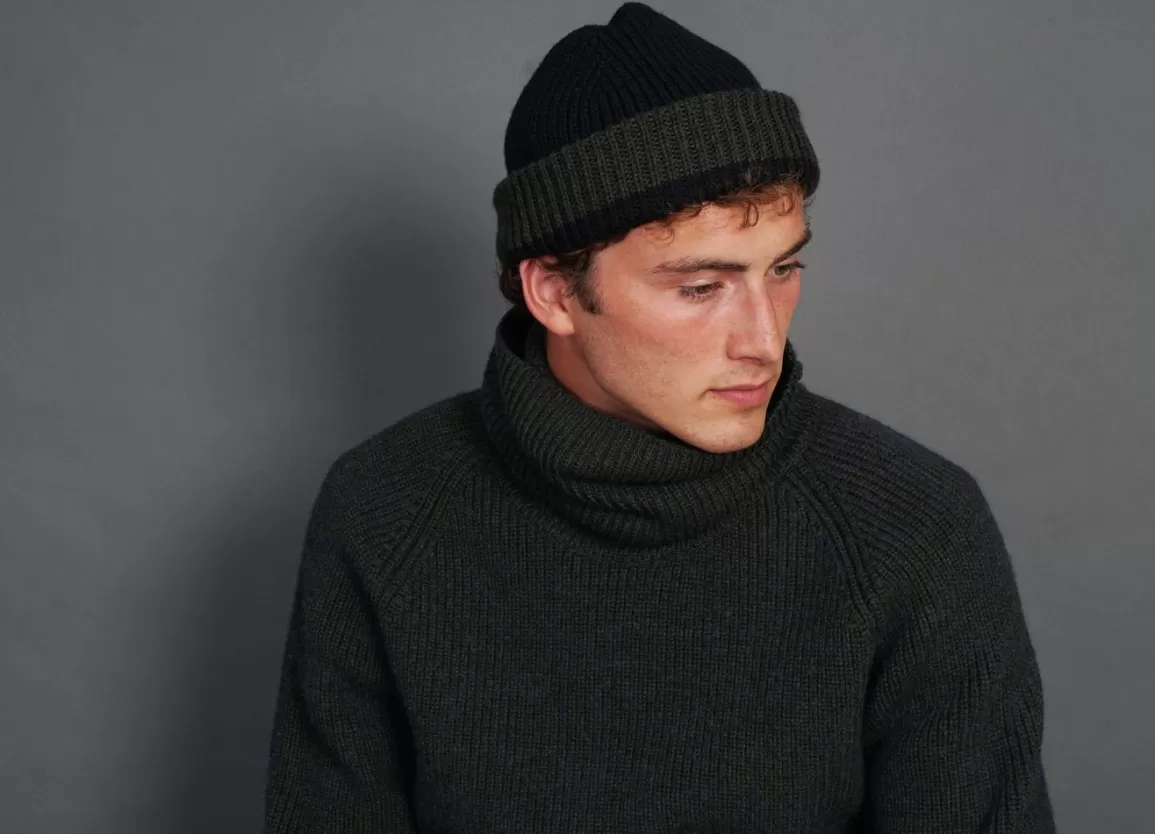 New Tore | Block Colour Beanie | Black/Pinetree Knitwear