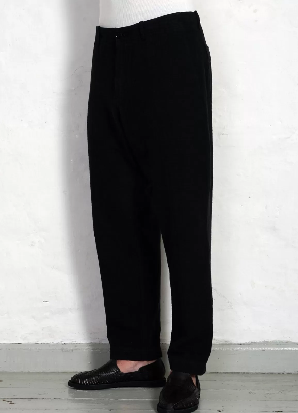 Fashion Trygve | Wide Cut Cropped Trousers | Black Suiting